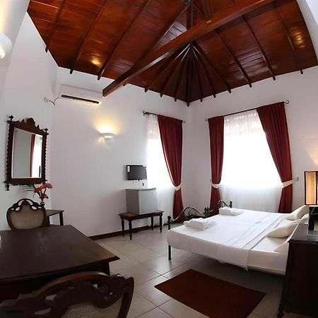 The Mgs Hotel Elpitiya  Eksteriør billede