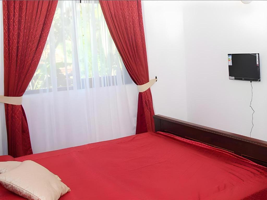 The Mgs Hotel Elpitiya  Eksteriør billede