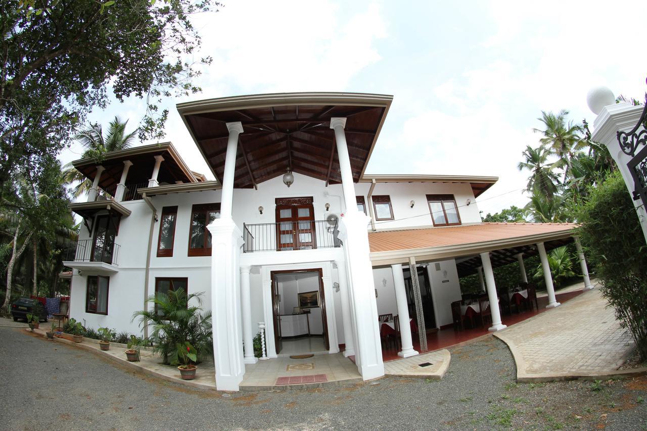 The Mgs Hotel Elpitiya  Eksteriør billede